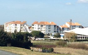 Duplex 3 Pieces A Deux Pas De La Plage Avec Parking - 4 Pers - Fr-1-706-16