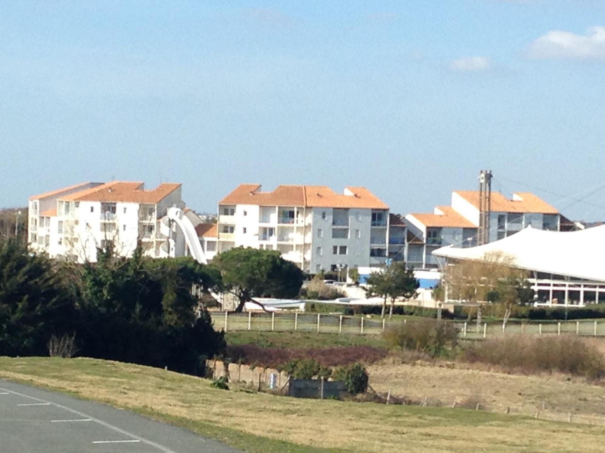 Duplex 3 Pieces A Deux Pas De La Plage Avec Parking - 4 Pers - Fr-1-706-16 Châtelaillon-Plage Extérieur photo